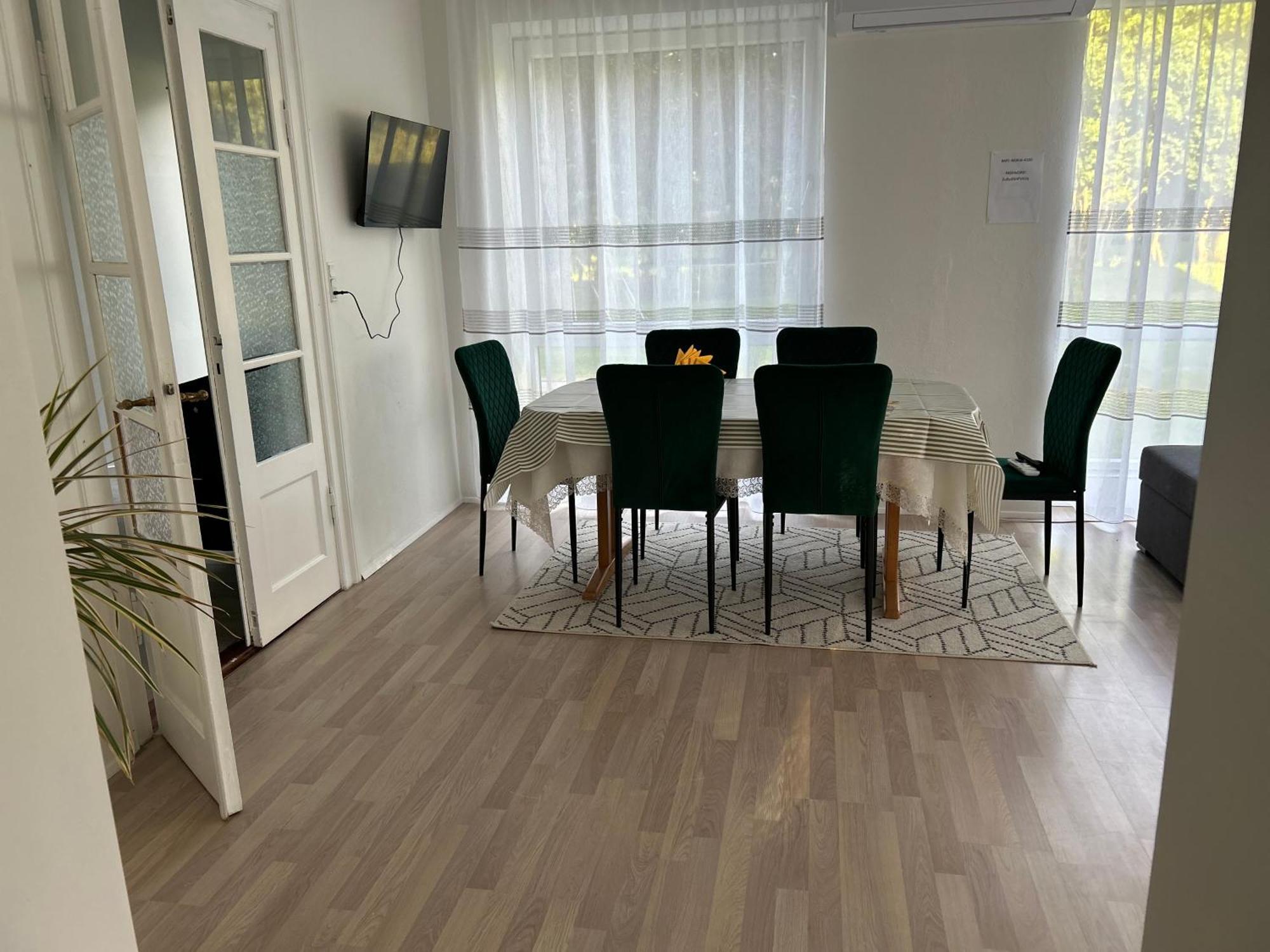 Luxury Apartment Curchi 2 ビルン エクステリア 写真